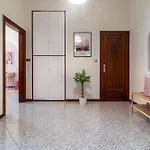 Apartment Sweet Graziella Vicino Stazione Per 6 Persone