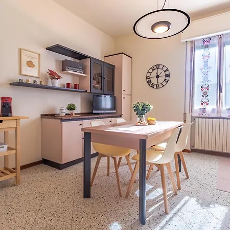 Sweet Graziella Vicino Stazione Per 6 Persone Appartement *