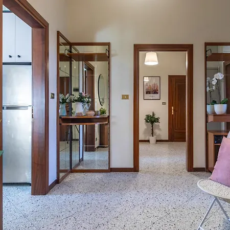 Appartement Sweet Graziella Vicino Stazione Per 6 Persone Bologna